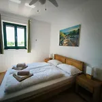 Villa Mikulica Vikendica Dobrinj