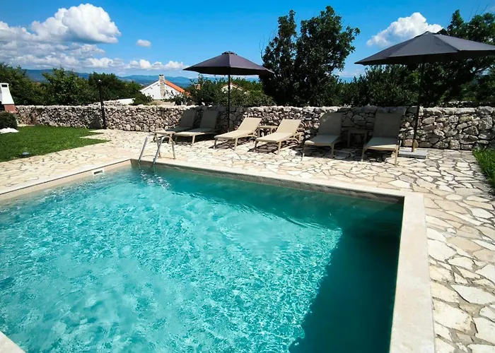 Holiday home Villa Mikulica Dobrinj