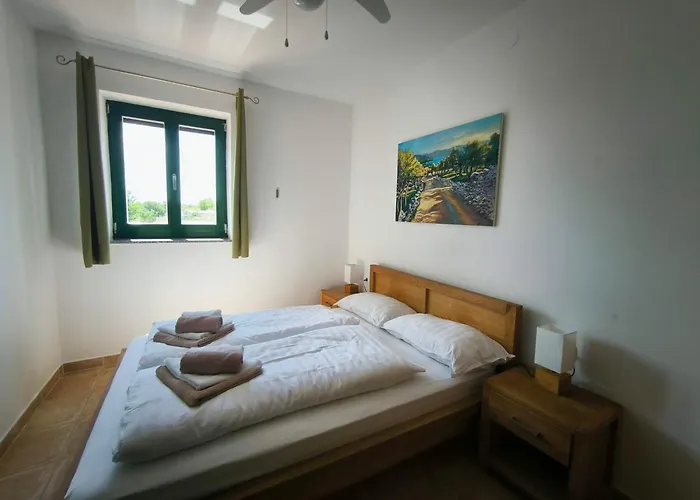 Villa Mikulica Holiday home Dobrinj